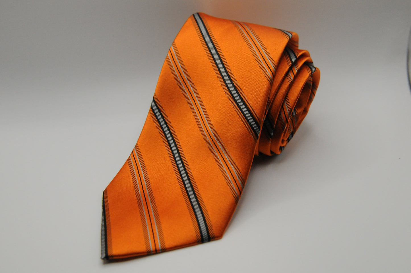 Team Papaya Racing tie